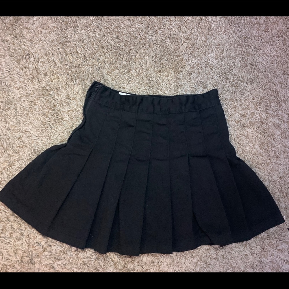NWOT BM Dana Skirt Black